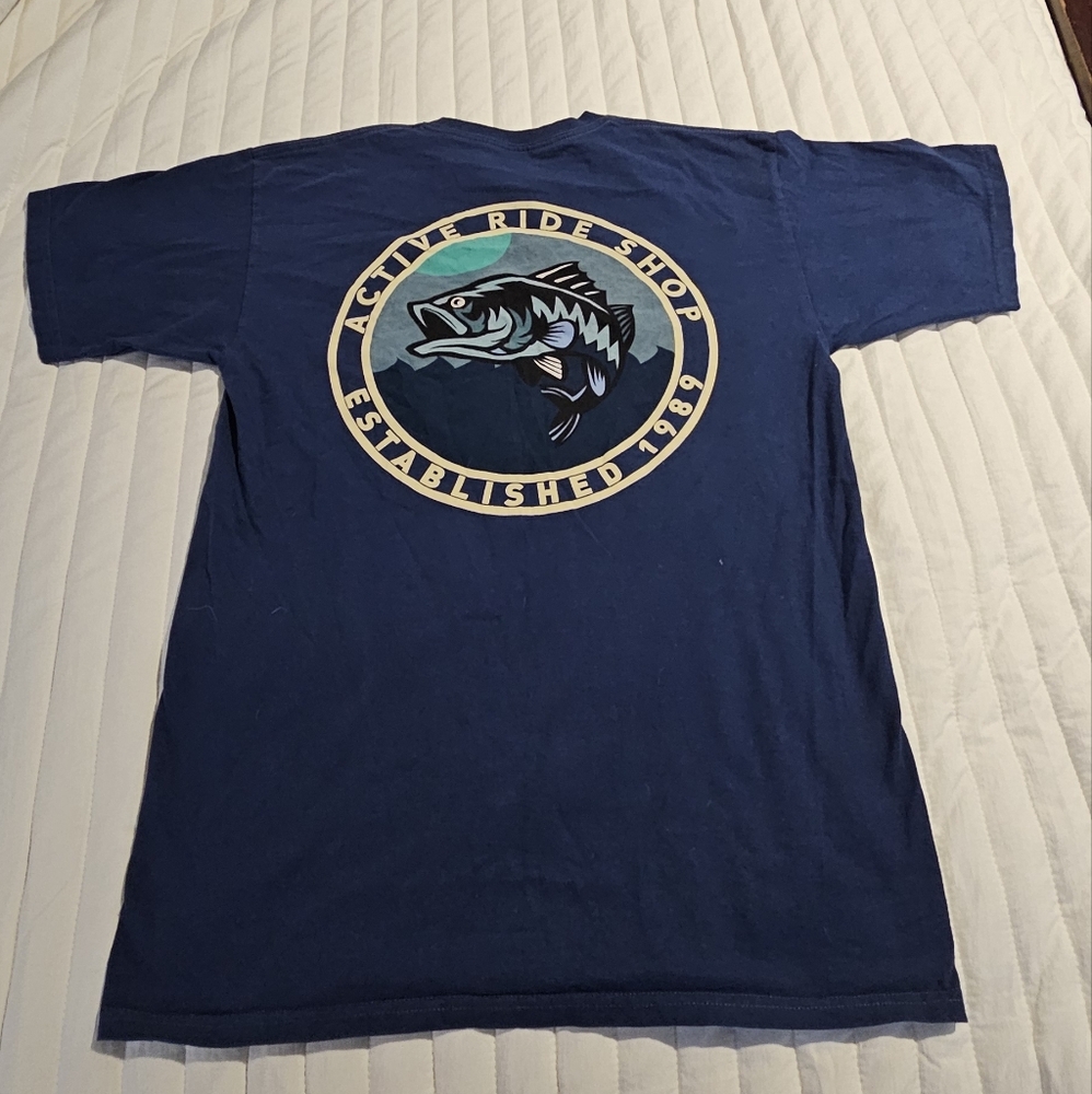 Blue Graphic T-Shirt with Fish Design